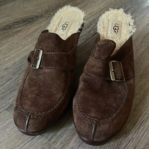 UGG Australian Slip on Shearling Heels Size 8